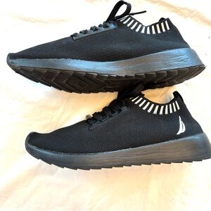 Nautica Nav Tech Comfort sneakers black SZ 8 Worn once